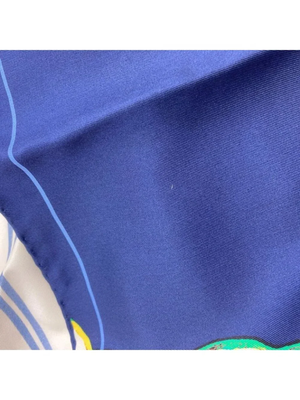 Chanel CC Logo Human Motif Scarf Silk - Picture 6 of 11